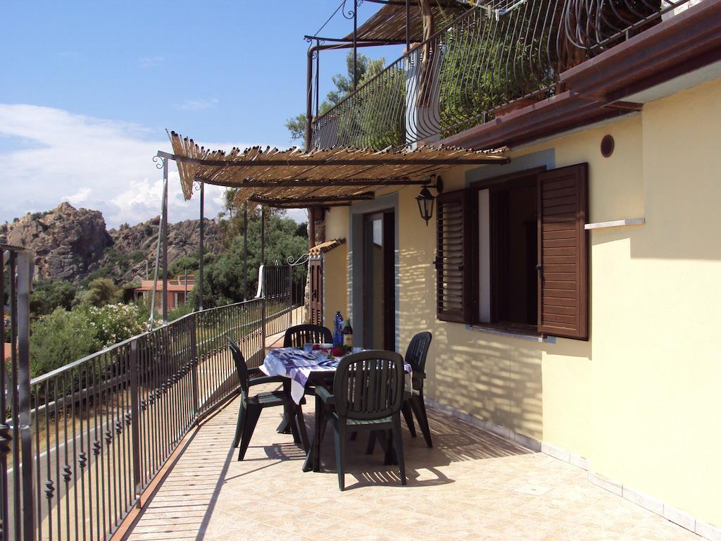 Fiorerosa Santa Maria Navarrese Extérieur photo