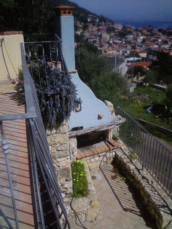 Fiorerosa Santa Maria Navarrese Extérieur photo