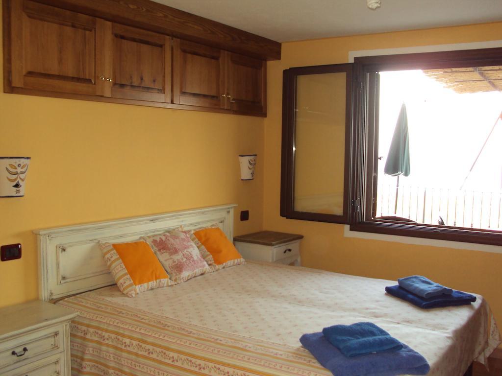 Fiorerosa Santa Maria Navarrese Chambre photo